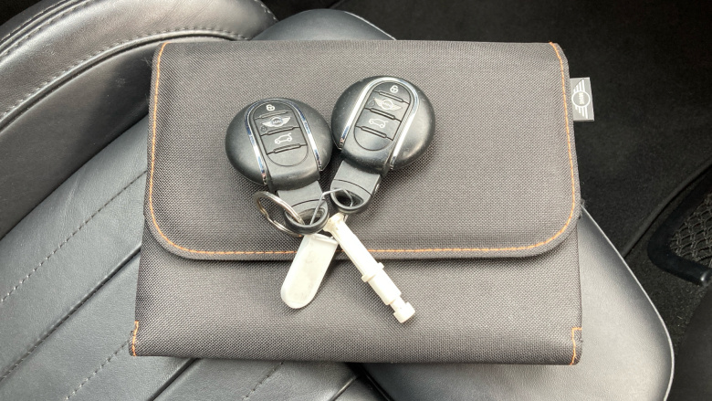 MINI Hatchback 2.0 Cooper S 3dr Auto Petrol Hatchback